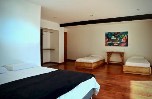 Castropol House | Casa campestre en poblado