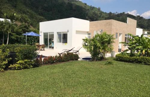 La Vega House | Casa Campestre La Vega Cundinamarca