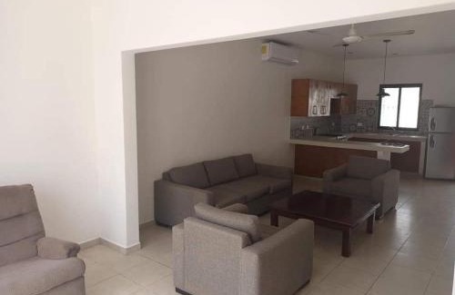 Cuzamil House | Casa Cecilia