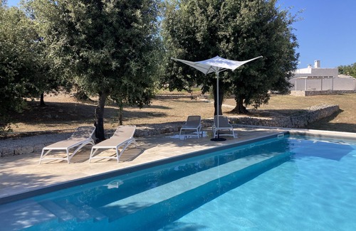 Ostuni House | Casa Cicerali - A Stone Farmhouse situated between Ostuni and Cisternino