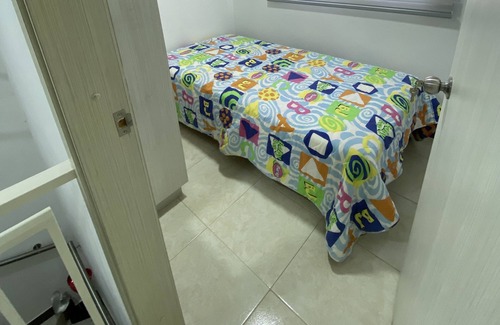 Roldanillo House | Casa Climatizada a 10 Minutos del Parque Principal