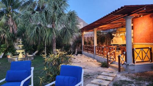 Colonia 10 De Abril Villa | Casa Colonial Cozumel, Villa Mango