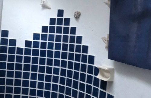 Alfredo V. Bonfil House | Casa con Jardin