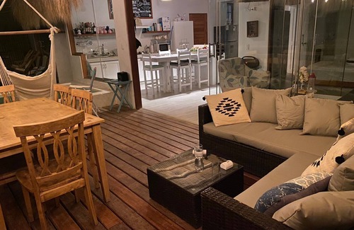 Punta Veleros House | Casa con piscina y una bella vista en Punta Veleros, Piura