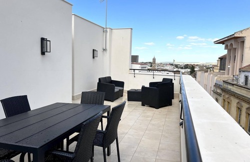 Distrito Centro Apartment | Casa con terraza Alfonso XIII