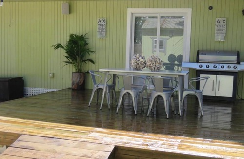 Largo Sound Village House | Casa D'Oro, a lovely Conch house on Key Largo