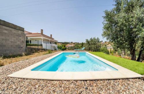 Praia do Ribatejo House | Casa da Figueira - Pool and Lounge