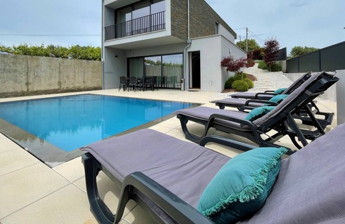 Correlha House | Casa das Branquinhas - Férias no Minho!
