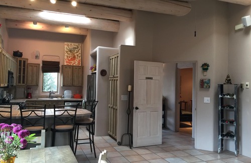 Santa Fe House | Casa De La Luz - 2 BR/2 BA Charming Santa Fe Home-1.6 Mile to Plaza-Pet Friendly