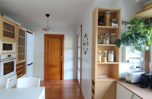 Gondomar House | CASA DE LOIS: a step away from Vigo, Baiona and Playa América.