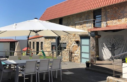 Nigran House | Casa de Piedra con Piscina Privada y Wifi Mesh
