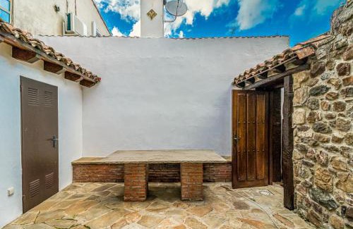 Potes Apartment | Casa de piedra en el corazón de Potes