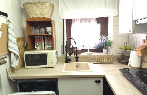 Biar House | Casa de piedra recién reformada LUNA ROSA