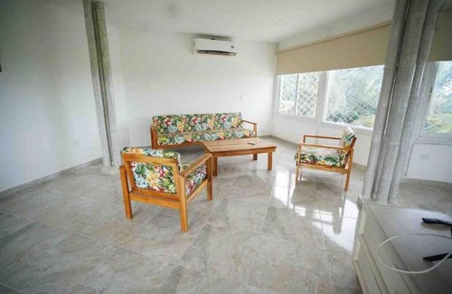 Arroyo de Piedra House | Casa de playa Villa Bonita 4 habitaciones capacidad 12 personas Playa piscina jardines kiosco A 15 minutos de Cartagena