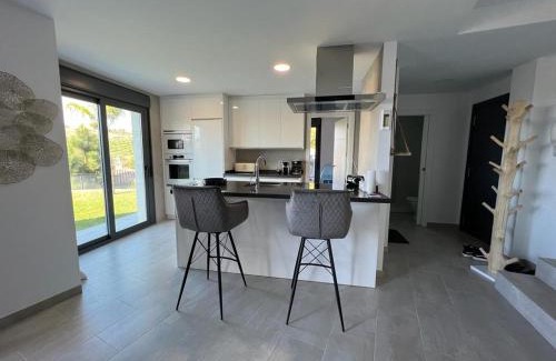 Benajarafe House | Casa de Recreo