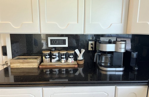 Deerfield Beach House | Casa Deerfield pool+bikes+1.2 miles to the bch