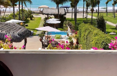Punta Blanca Villa | Casa del Mar - Escape from Reality - Punta Blanca, Ecuador