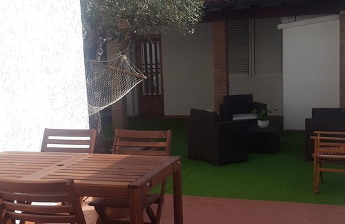 Viareggio House | Casa dell'Ulivo Antico - Large Property with garden. Near the Beach-All comfort