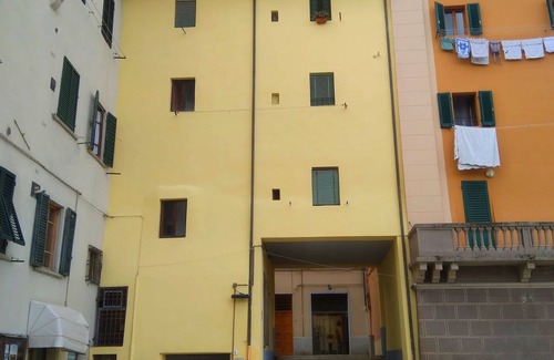 Poggibonsi Apartment | Casa di Pierina: the touch of the Artist. Enogastronomy and Romanticism