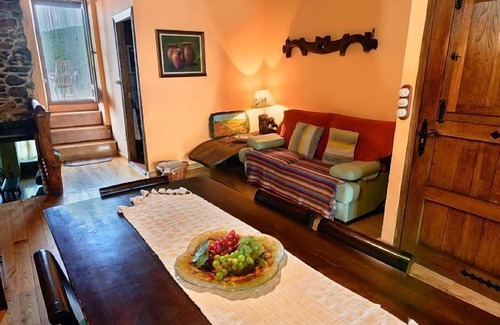 Carucedo Cottage | Casa Do Eiró for 6 people