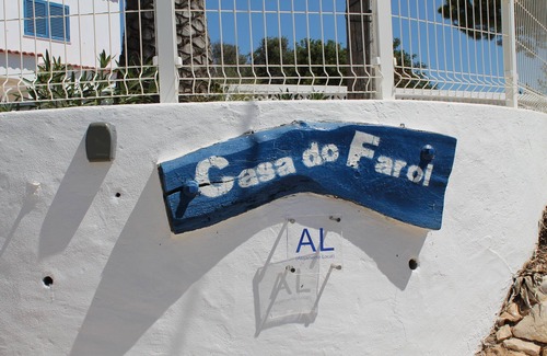 Carvoeiro House | Casa do Farol – Cozy Retreat with Special Rates in Low Season Algarve