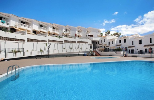 Chayofa House | Casa Dos Ángeles with Mountain View, Pool, A/C, Wi-Fi, Garden & Terrace