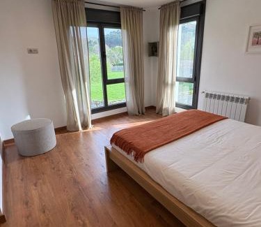 Naves House | Casa El Lloréu