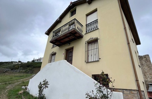 Miengo House | Casa El Mirador, Para Disfrutar de las Vistas de la ría y a 5 Minutos del Centro