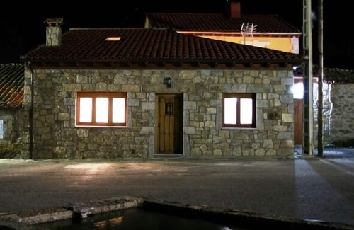 Navadijos Cottage | Casa El Rincón for 4 people