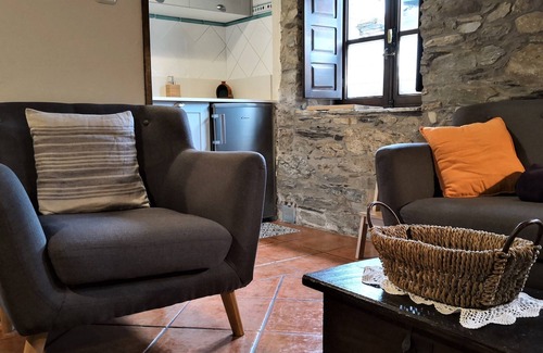 Penalba de Santiago Cottage | Casa Elba, rural charm in Peñalba de Santiago