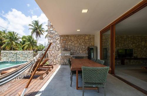 Passo de Camaragibe House | Casa em Milagres - 04 Suítes 200 Metros da Praia
