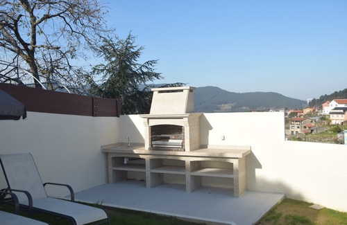Cobres House | Casa en Chapela, al Lado de Vigo y con Fantásticas Vistas a la Ría de Vigo