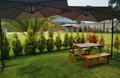 San Pablo del Lago House | Casa en el Lago San Pablo