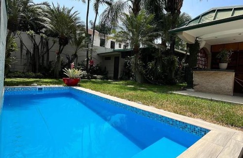 Samborondon Villa | Casa En Samborondon