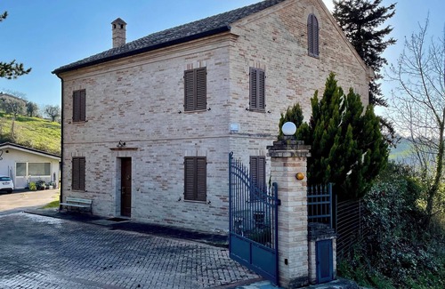 Ponzano di Fermo House | Casa Estelo, nestled in an oasis of tranquility ideal for families