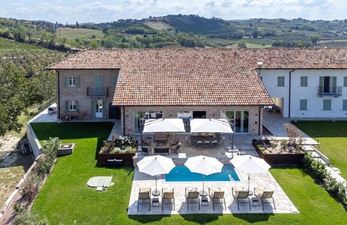 Castagnole delle Lanze House | Casa Faretto - Monviso & Collina by Interhome