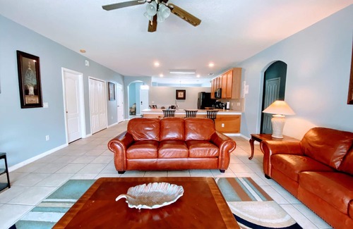 Buena Ventura Lakes House | Casa Feliz Kissimmee Lake Nona Pool Home