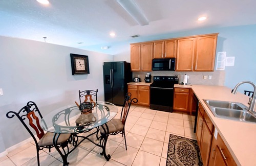 Buena Ventura Lakes House | Casa Feliz Kissimmee Lake Nona Pool Home