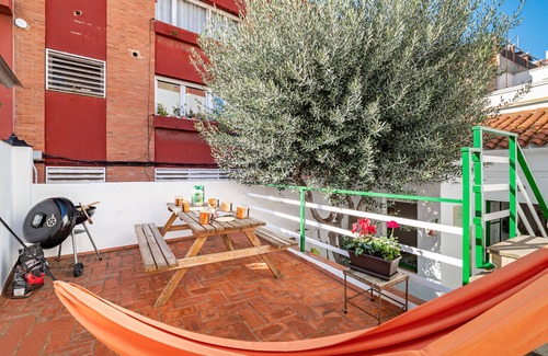 Masnou House | CASA FLAMINGO, Wifi, AC, barbecue, patio, terrace, 3 bedrooms