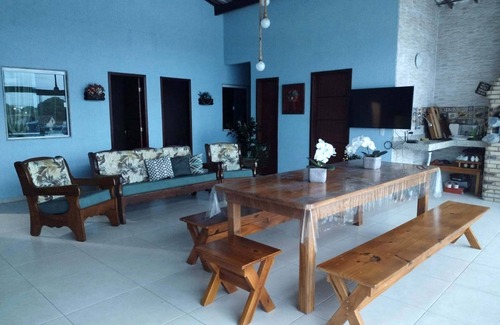 Cabo Frio House | Casa Four Suítes em Cabo Frio C/área Gourmet Ampla, Piscina, Wi-fi, 4 Vagas