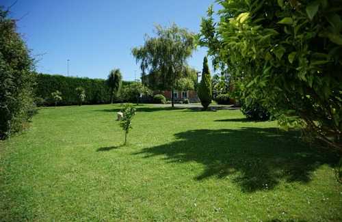 Campos y Salave Cottage | CASA GAYOL, NEAR THE BEACH OF PORCÍA