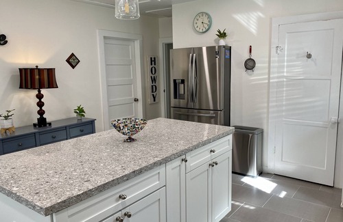 Georgetown House | Casa Gracie Pearl Long-Term possible inquire within Historic Old Town GT pets ok