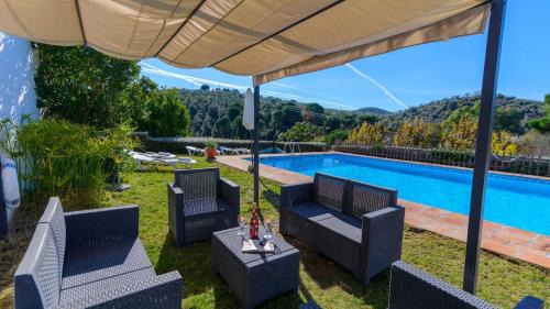 Constantina House | Casa Grande Constantina by Ruralidays