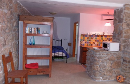 Tiriddo Apartment | Casa Heiner and Fee vacation apartment by the sea with kayaks;