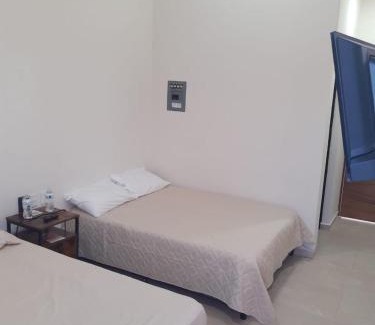 Crucecita Hotel | Casa Herrera