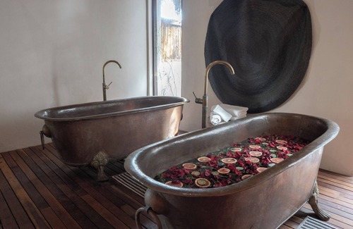 Mario Villanueva Madrid Hotel | Casa Hormiga