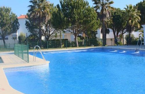 Chiclana de la Frontera Ski Chalet | Casa Hortensia