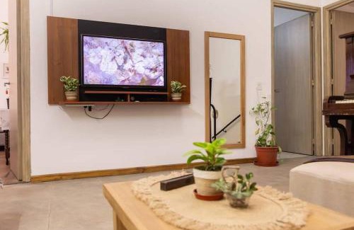 San Cristobal Apartment | Casa Jade, Amplia Casa con excelente ubicación en Capital Federal
