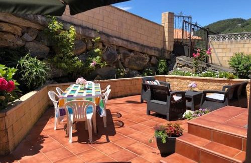 Piedrahita House | Casa Jardin Argoños