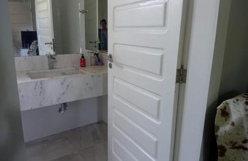 Ponta do Mangue House | Casa jardins